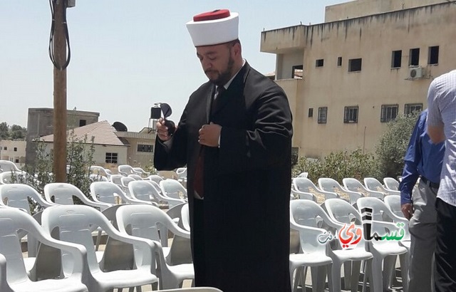 كفرقاسم - فيديو: محمد أحمد حسين مفتي القدس والديار الفلسطينية ووفد من علماء المسلمين يقدمون واجب العزاء لعائلة المرشد العلامة الشيخ عبدالله نمر درويش